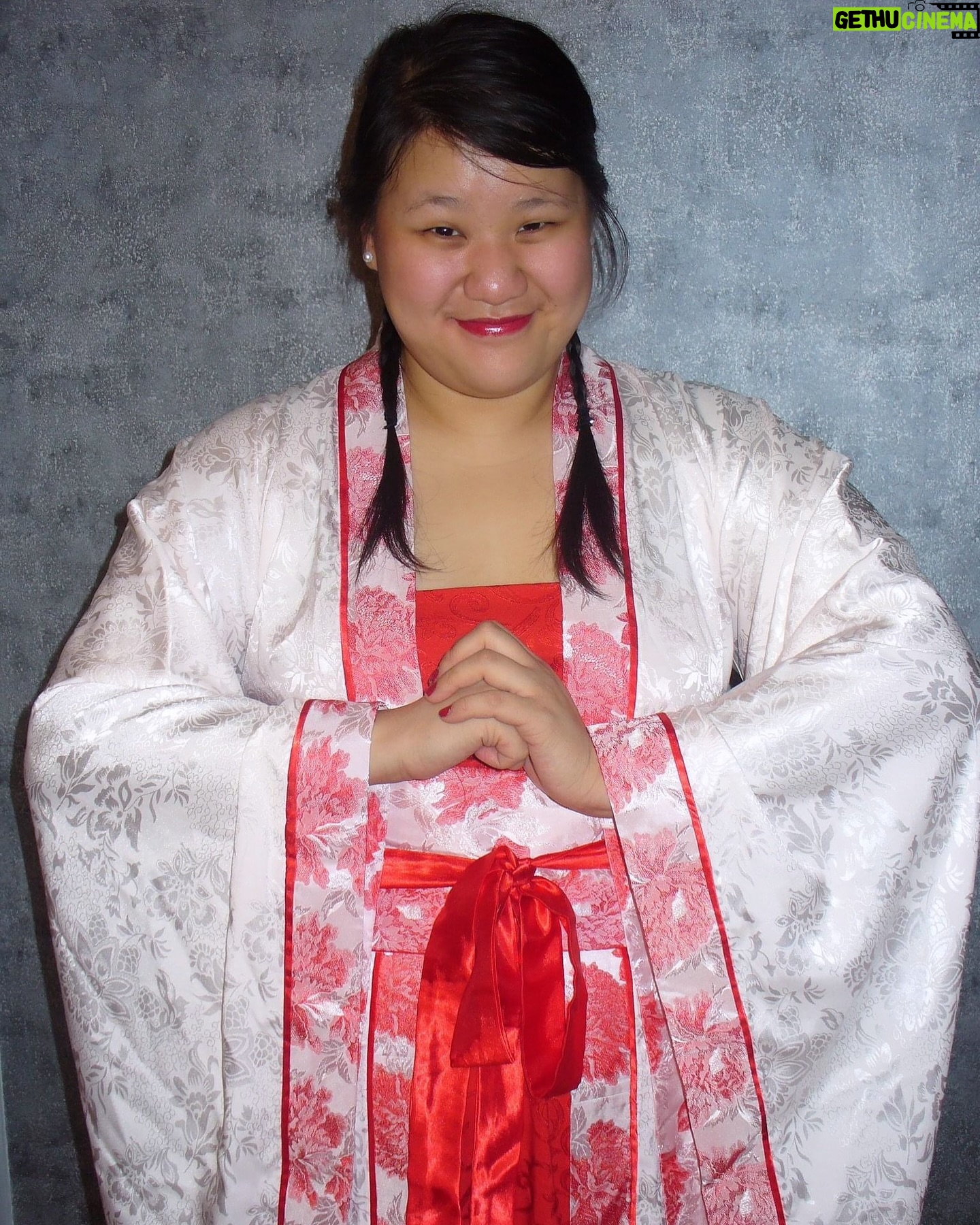 Evelyn Mok - 3 Likes - 恭喜發財 • Happy Lunar New Year! 🧧 🥠 🐉 🐲