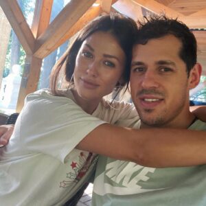 Evgeni Malkin Instagram - 🐯🦁#onelove