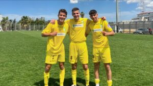 Evgeny Savin Instagram - @fckrasavau19 ПОБЕДА НАД ЛИДЕРОМ НА ВЫЕЗДЕ 3:1 и выход в лигу выше 🏆🏆🏆 

Когда киприоты кричат КР - СА - ВА , это маленькая победа !!!!!

Двигаемся дальше 🫶🏆