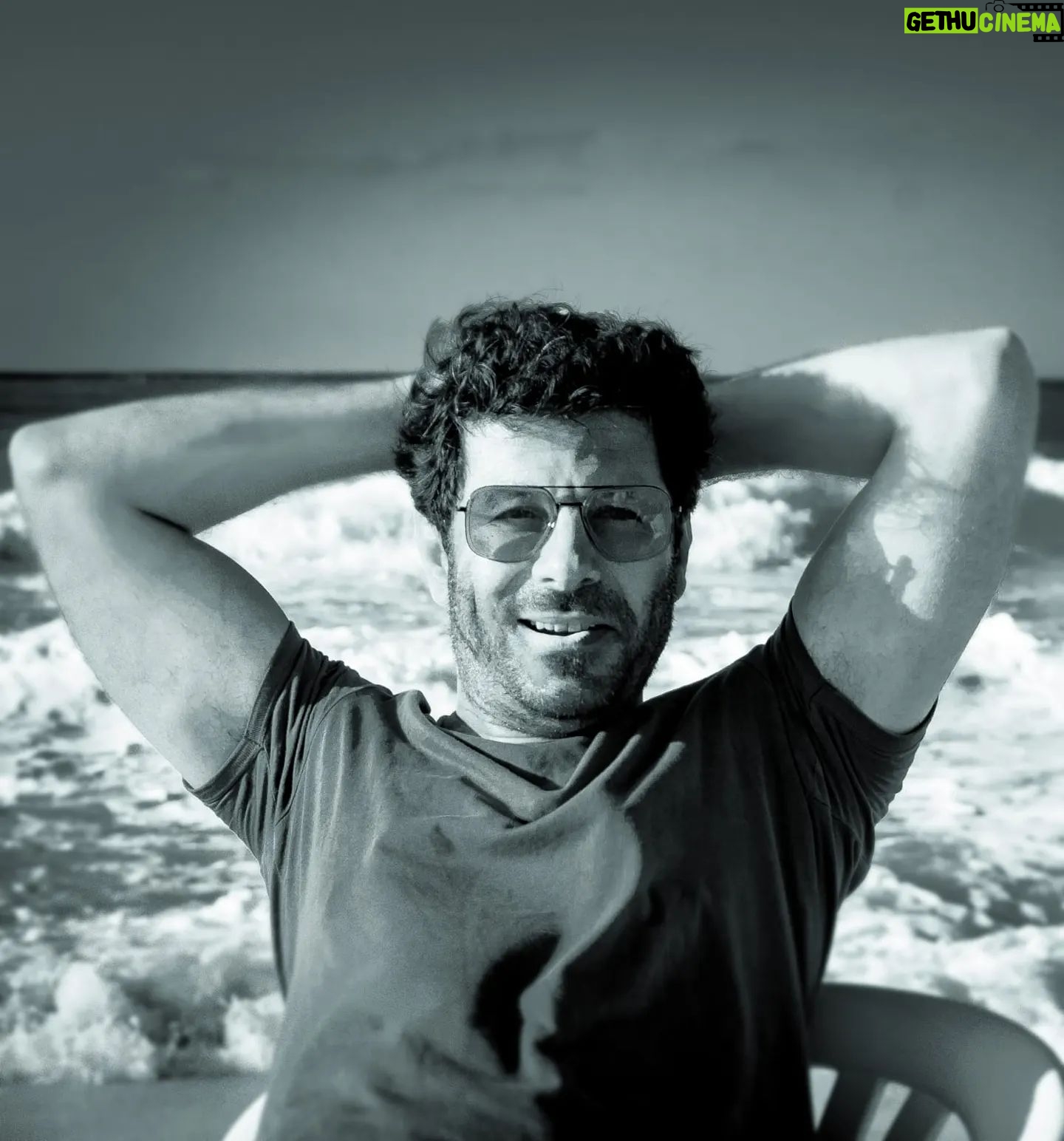 Eyad Nassar - 9.8K Likes - Throwback ☀️🏖
#Eyad_Nassar