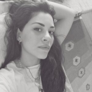 Ezgi Tombul Instagram - #challengeaccepted @elifnurkerkuk 🤍 #istanbulsözleşmesiyaşatır