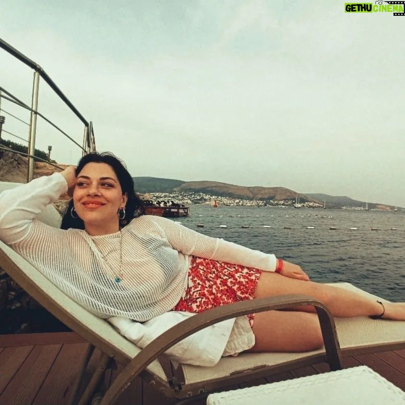 Ezgi Tombul - 529 Likes - 🌷