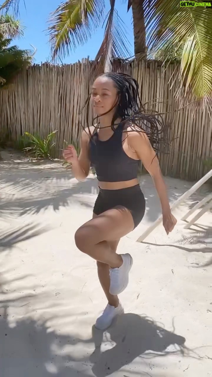 Ezinne Okparaebo - 784 Likes - Workouts ☀️😊
#Treningsmotivasjon #ezinspiration