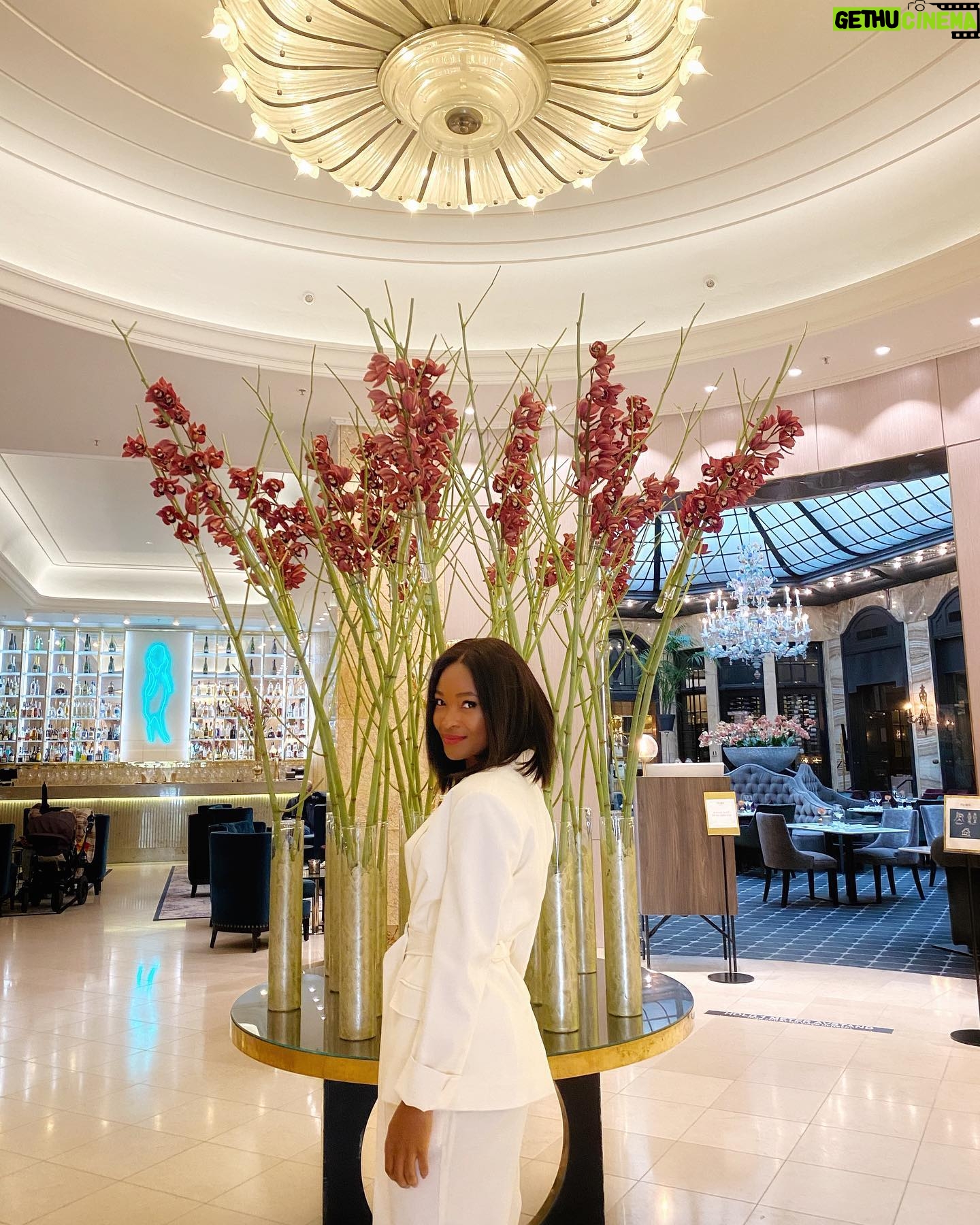 Ezinne Okparaebo - 1K Likes - Self-love is the biggest flex❣️