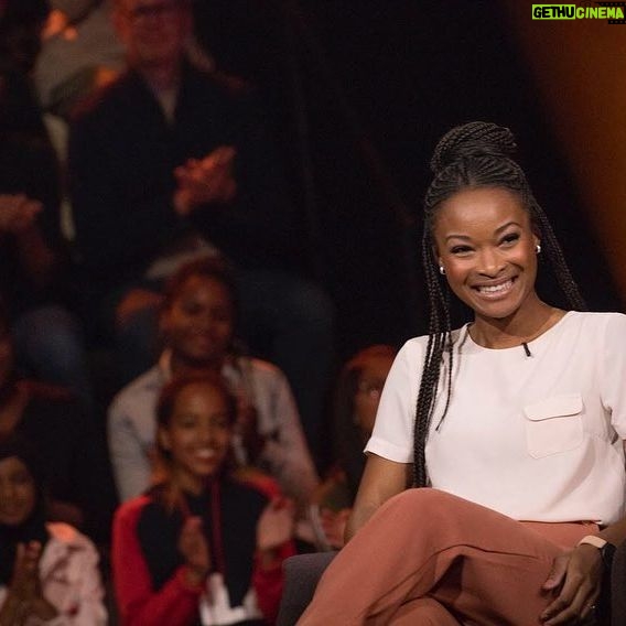 Ezinne Okparaebo - 1.1K Likes - Takk til #nrklindmo som inviterte Team Ezinne til studio! Gå ikke glipp av programmet som vises i kveld kl.21.30 på NRK1! I morgen håper vi at store og små, jenter og gutter, finner veien til Stovnerbanen kl12 for å ta del i Ezinne Athletics Dagen 2018! #dowhatyoulove ❤️🏃🏾♀️ @ezinneathletics