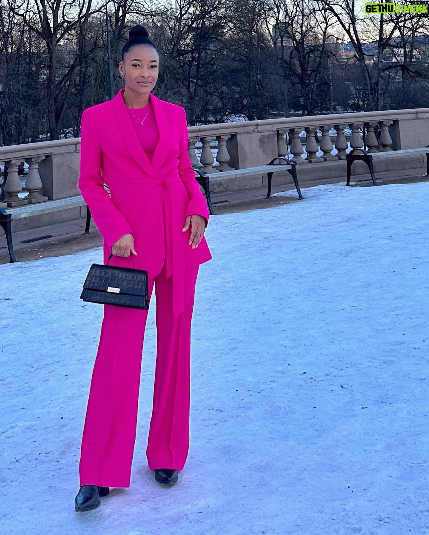 Ezinne Okparaebo - 816 Likes - In the royal company of H.M Queen Sonja at the castle, this day was celebrated together with other amazing women. What an experience and what a day!
Happy international woman’s day😊💕