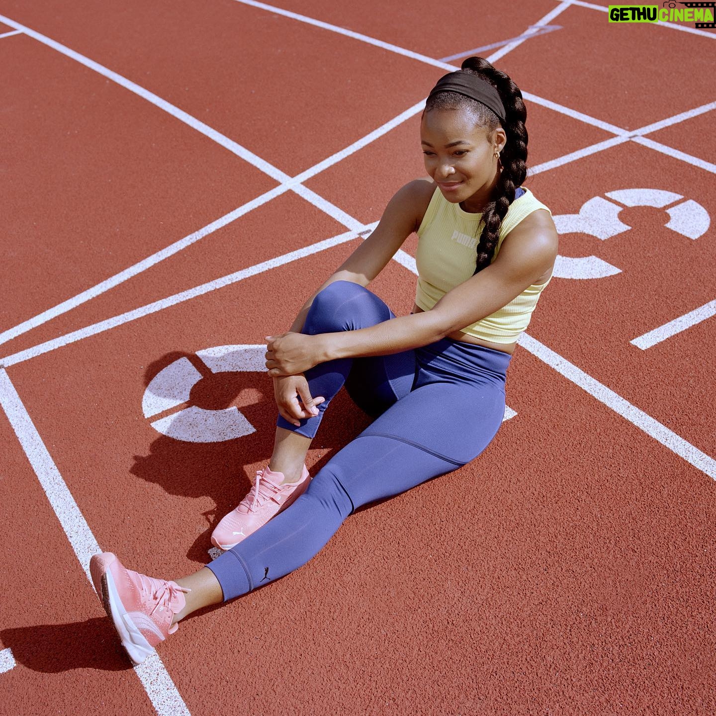 Ezinne Okparaebo - 805 Likes - 5 tips for training motivation
1. Find sports or activities that you enjoy
2. Make It Convenient. Either close to home or work.
3. Put it in your calendar
4. Write it down and have a plan for your workout
5. Track your progress
Now let’s get it done 😃✅ #Ezinspiration
.
.
.
📸 @lassefloede