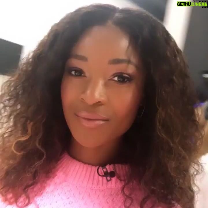 Ezinne Okparaebo - 1.7K Likes - Gjest hos @gmn for å snakke om VM i friidrett som starter i dag 😊. Ønsker mine lagkamerater masse lykke til 💪