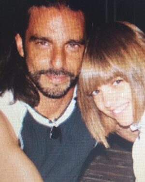 Fabián Mazzei Instagram - Y ya van 16 !!!…. Feliz día de los enamorados!!! Te amo!!!! Besos a todos los que aman y se dejan amar!!!❤️❤️