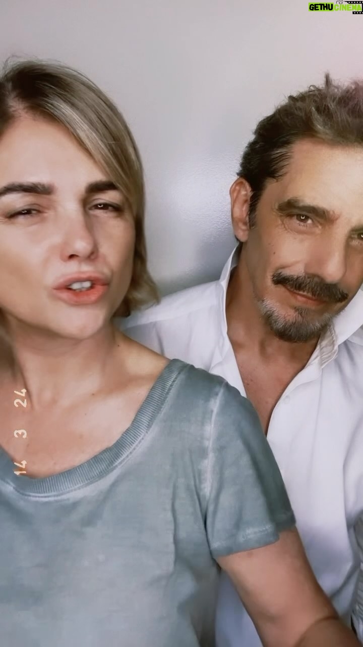 Fabián Mazzei - 4.9K Likes - Un poco de back! Amar lo que hacemos y compartimos 24/7 @araceliweb @g.aracosmetics
Amamosssss nuestros productos! Cuidamos cada detalle! Te lo compartimos! Disfrútalos vos también
Araceliweb.com
Tienda online
@fabianmazzeiok
@araceligonzalez67
Skin care para vis y oar El 💦
❤️