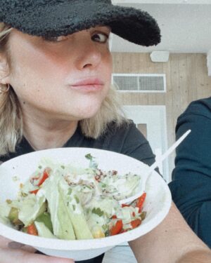 Fabián Mazzei Instagram - En Los Angeles 💃🏻💃🏻💃🏻💃🏻💃🏻💃🏻 . Comida vegana 🌱. @fabianmazzeiok gran día! Y vamos por mas 📷