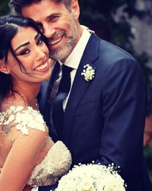Fabio Fulco Instagram - Si, si e ancora si. E se il Signore mi darà altre 100 vite ti dirò altre 100 volte si lo voglio! #tiamo #maritoemoglie #persempre #ioete #famiglia #noi #wedding
