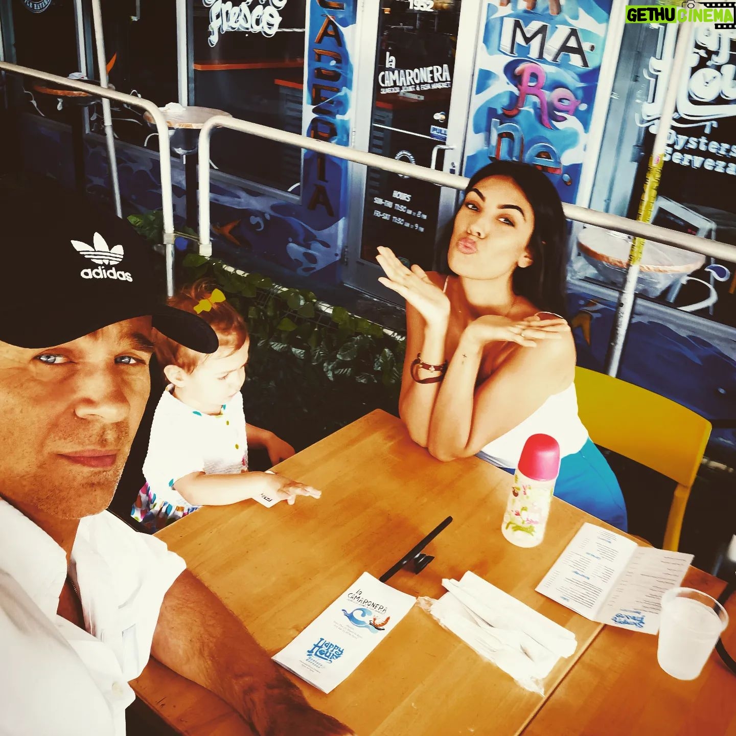 Fabio Fulco - 1.1K Likes - Un altro anno trascorso insieme. Sempre insieme. Sempre e per Sempre! #buoncompleannoamoremio❤️ #happybirthday #tiamo #love #family