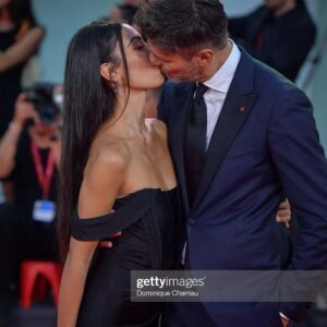 Fabio Fulco Instagram - Bye bye Venice #venezia #mostradelcinemadivenezia #redcarpet #premiokineo #favola #cinema #famiglia #noi #sempreepersempre #sempreinsieme