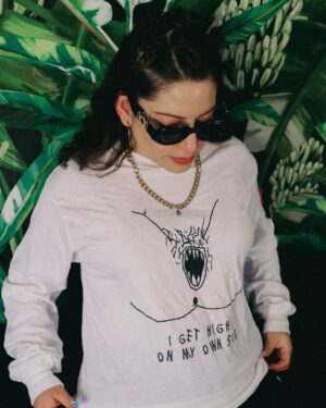 Fabiola Alarcón Instagram - Poleras a la venta 💸💸

pa la cena familiar
DIS3ÑO propio
Foto y styling x @amowastudio
Hecho en Chile 🌶
Impreso a mano

Lleve de lo weno
Envios x starken

➡️DM
