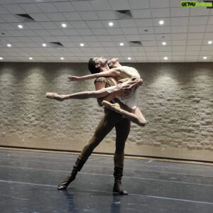Fabrice Calmels Instagram - Here we go! 
OTHELLO with @tanyuanyuansf .
Tonight ❤