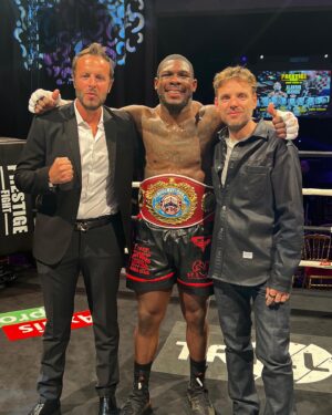 Fabrice Sopoglian Instagram - Our Fight Night was amazing! Thank you to @prestigefight @axdispro @sopoglian_promotions for this event! So proud of this new collaboration with @fitetv @trillerfightclub 🇺🇸 Thank you to @claude_crv @davidmtetreault for your trust! This is only the beginning🥊🇫🇷🇺🇸 Special thanks to @tvfightnation @laurentpuons for the production🎥 @ameliebitoun 🎤#boxing #triller  Swipe ➡️ to see more pictures!