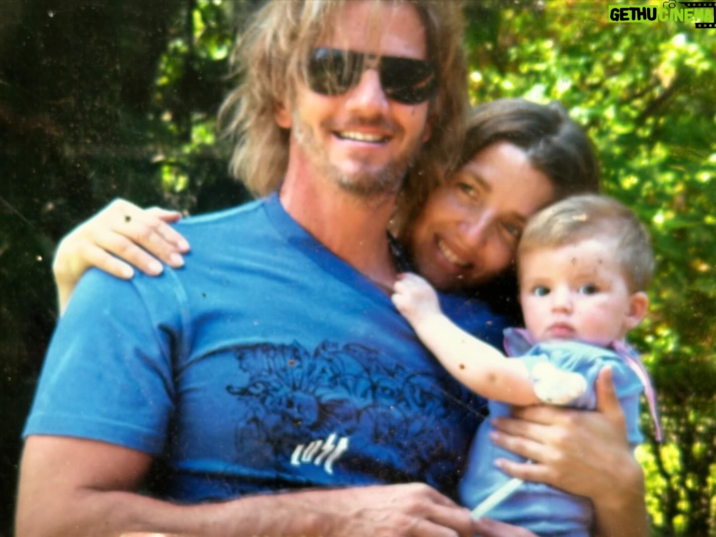Facundo Arana - 11.5K Likes - #Fotos de la Chacra.. #India #Patsy .. Gracias por la tarde, Má..! Padre de una Amazona y Hermano de una Leona. 🌈🌈🌈 Buena semana..!!