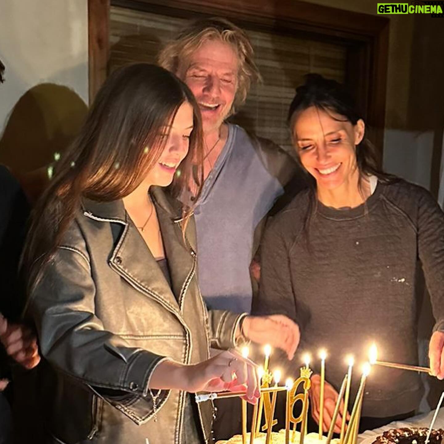 Facundo Arana - 48.5K Likes - No puedo mejorar ésto. Ni en esta vida ni en las que vengan.. Que el tiempo se detenga para siempre..! Felices 16, Cachorra del Alma! #SweetSixteen