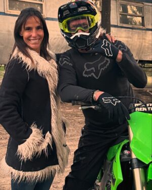 Facundo Arana Instagram - Tarde de Motos! Día genial en familia y entre Amigos..! Gracias Ismael, Leandro y Familia! Gracias Nacho!! Mates, saltos y motores..! Qué buen rato!! 🏍️🏍️🏍️