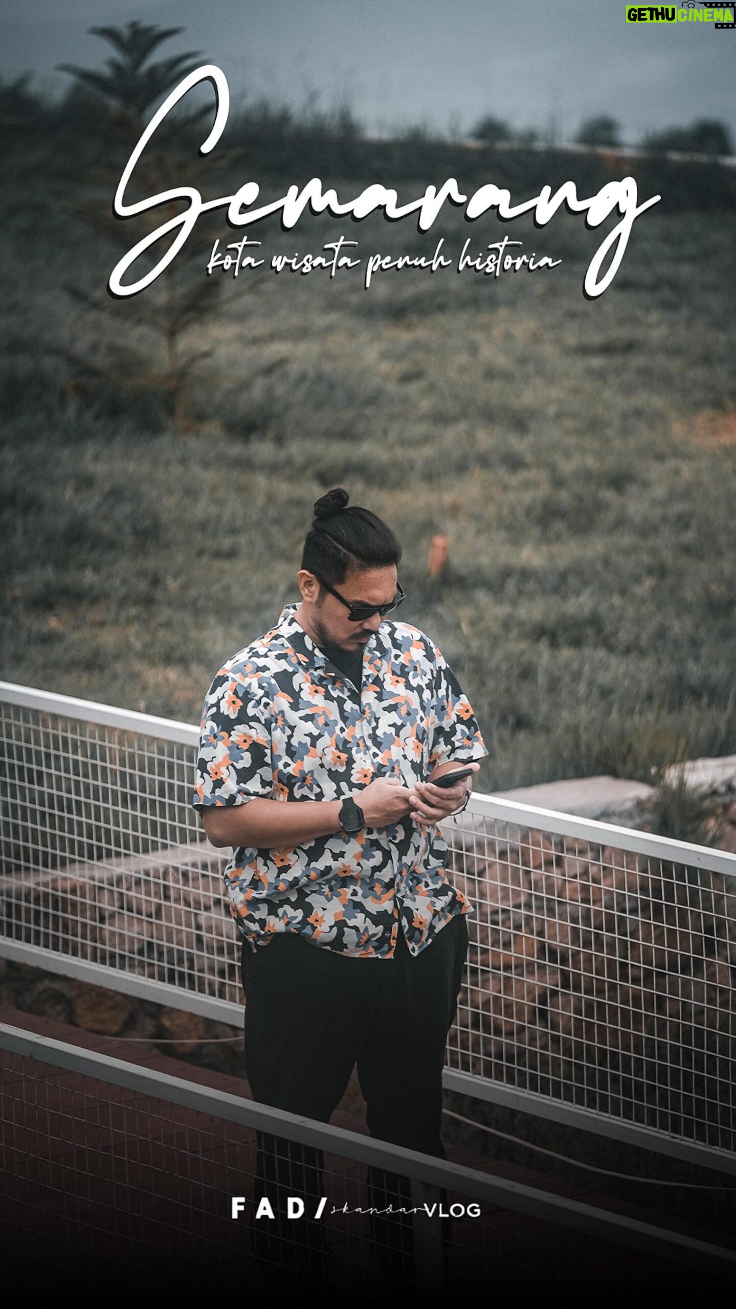 Fadi Iskandar - 2.7K Likes - Semarang hawanya panas?? 
Nggak kok, yang panas itu liat kamu jalan sama yang lain🫣

FADIVLOG Special “SEMARANG” is out now! Go check my YouTube channel🎬

#fadivlog #fadiiskandar #fadipotret #kotasemarang #semarang #hiddengem #exploresemarang #travelling