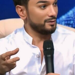 Faiq Ağayev Instagram - Musiqi 🎶
Sənətin insana təsiri.

#faiqagayev 
#music
#singer
#megastar 👑
#fyp