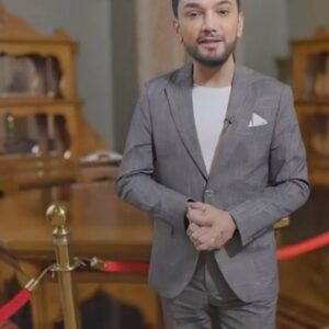Faiq Ağayev Instagram - "Bir muzeyin sirri"
Milli Azərbaycan Tarixi Muzeyi 

@culture.gov.az
@nmuseumofhistoryofazerbaijan

#faiqagayev 
#singer
#megastar 👑
#museum
#fyp