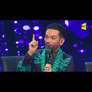 Faiq Ağayev Instagram - #MaskaShow 🎭 | 7-ci efir | part 1
@maskaazerbaijan | Qorilla 

@faiqagayev
@nigarjamal.official 🌟 @babayevakamila
@muradarif 🌟 #coşqunrəhimov 

📺 @ictimaitv.official
🎙 @aganadirov 
🎬 @serxan_aydinoglu
✒️ @svdmltrl

#maskaitv
#faiqagayev 

#Azerbaijan 
#singer
#megastar 👑
#fyp