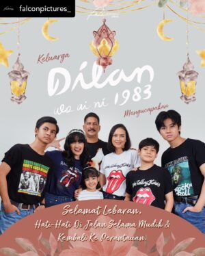 Fajar Bustomi Instagram - Mumpung masih suasana lebaran nih, #Dilan dan Keluarga mau ngucapin selamat lebaran dan mau mengingatkan buat yang baru mudik atau yg sudah balik ke perantauan agar selalu hati-hati di Jalan Okehh!!

@adhiyat7 @maleaemma @asheladz @muzakki.ramdhan @keanuazka08 @cleo_hn115 @shaniadiva.idolacilik @ferdy_fas @zayyansakha @sulthanhamonangan @graciellaabigail @annisahertami @quentin_stanislavski_kusnandar @bucek @daanaria @queen.lubiss @pidibaiq @fajarbustomi @er1ca
