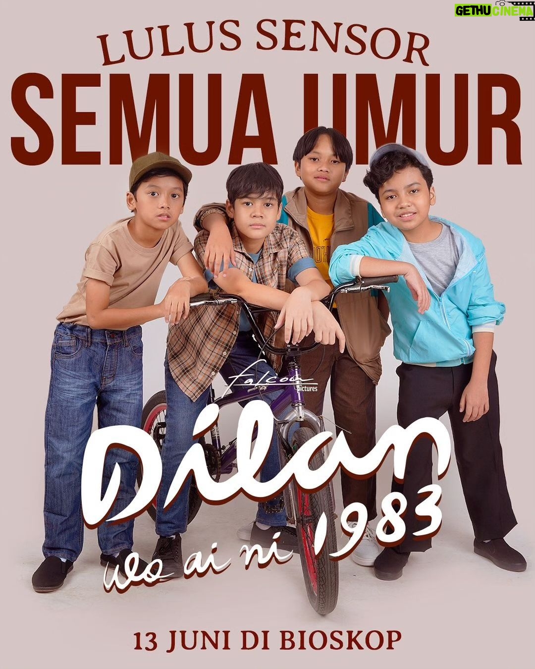 Fajar Bustomi - 1.6K Likes - BESOK TAYANG!
Film ”Dilan 1983 Wo Ai Ni” aman buat ngajak seluruh anggota keluarga karena lulus sensor untuk SEMUA UMUR! 🤩🤩🤩
Film #𝘿𝙄𝙇𝘼𝙉𝟭𝟵𝟴𝟯𝙒𝙊𝘼𝙄𝙉𝙄💛
BESOK TAYANG 𝘿𝙄 𝘽𝙄𝙊𝙎𝙆𝙊𝙋! 🎬
