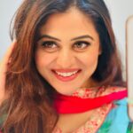 Falaq Naaz