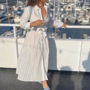 Fanny Veliz Grande Instagram - Went to a beautiful event called Fíesta Shalom that aims to bring the Jewish and Latino community together. We’re so lucky to live in Los Angeles such a vibrant and diverse city! #fiestashalom #losangeles #imonaboat