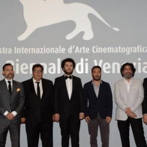 Actor Farhad Aslani HD Instagram Photos and Wallpapers September 2019