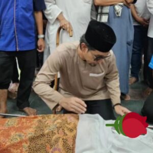 Farid Kamil Instagram - Kesempurnaan itu Kamu..semoga berada di kalangan Para Solehin Pendita X Pyan Habib.... Amin..