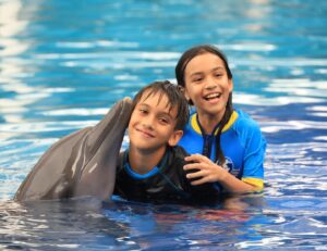 Farid Kamil Instagram - Unforgettable experience with Simba the dolphin at the @balimarinepark with my little family 🥲 The kids were so happy!!! 

Don’t miss this spot when you’re down in Bali - up close and personal with these sweet & intelligent creatures. 

Thank you for the memorable moments @balimarinepark, and #romantikaastro & @cogearproductions for setting up a special slot for us to enjoy Bali like we’ve never done before ❤️🤝
