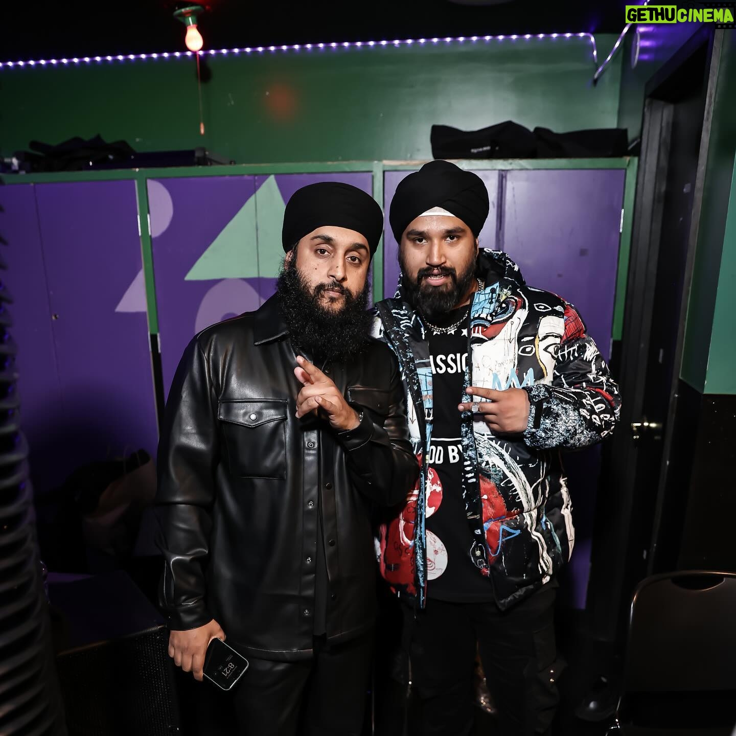 Fateh Doe - 3 Likes - N-Y-SEE ME LATER 🎥
📸 @pthephotographerofficial_