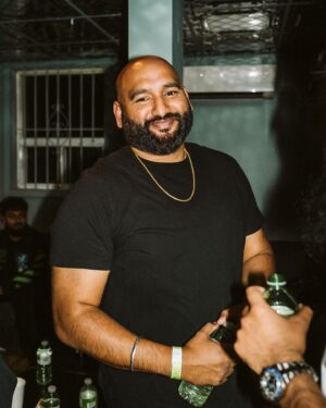 Fateh Doe Instagram - TORONTO • “The Homecoming show” 

This was my best Toronto show dus far. Having all my friends and family there made it extra special ❤️🤞🏽

SACRAMENTO • NOV 2ND

Photos by @harmandulay