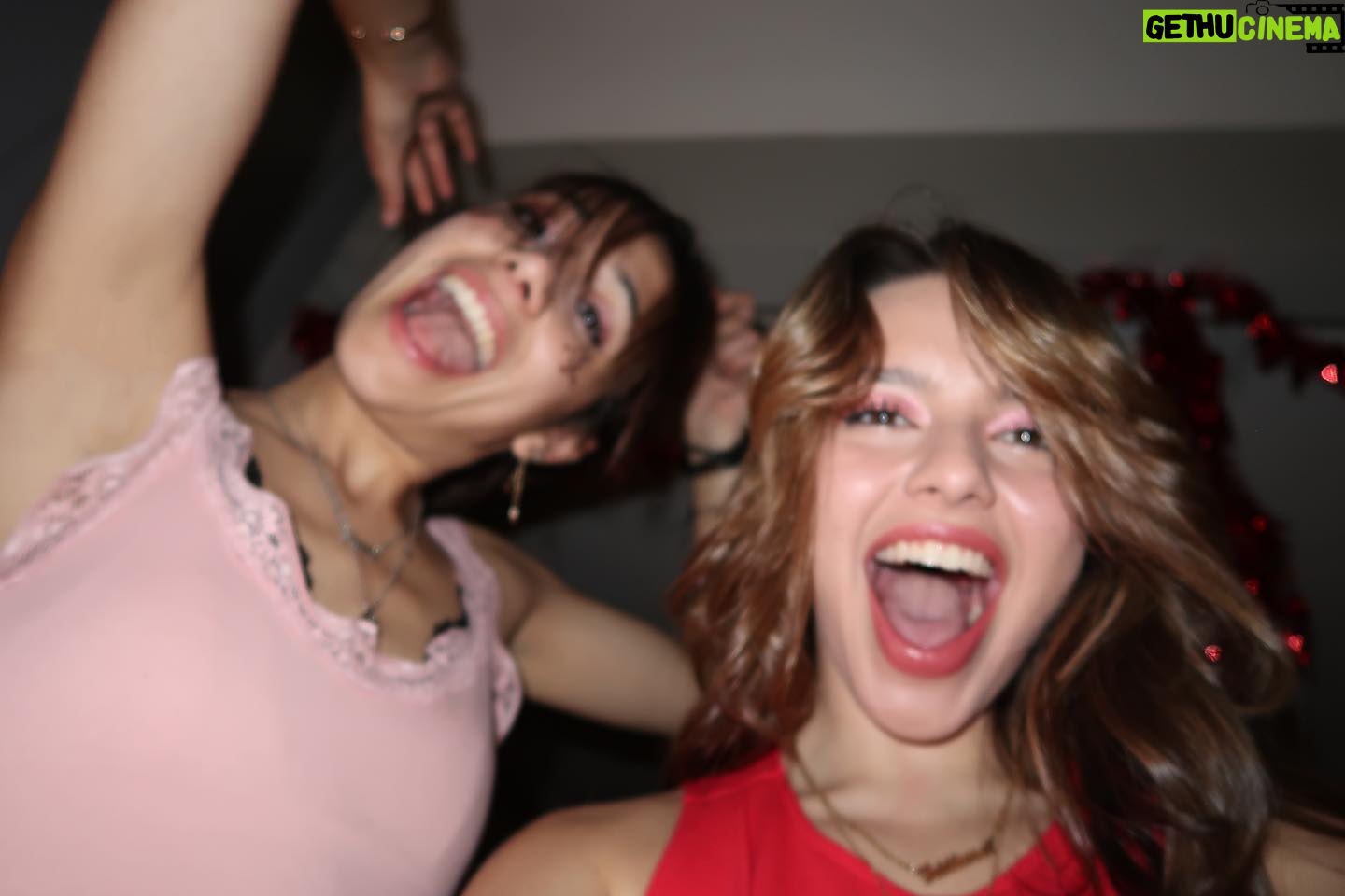 Fatima Ptacek - 2.1K Likes - outtakes with my best friend ❤️ lucky to love you 🥺