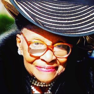 Faune Chambers Watkins Instagram - Nana.  A force of a woman.  104. She used to say to @fonzbentley and me when we were dating, ‘I want to eat some cake’...meaning I’m ready for y’all to get married.  After we got married she started saying ‘I want to hear some pitter pater’ when she wanted us to have some babies running around the house.  Years ago she was saying the grace and ended the prayer saying ‘God, any day now’, meaning I’m ready to go.  Wednesday morning she heard the angels singing and God said ‘Well done good and faithful servant’. Rest in Glory Nana.  Thank you for your prayers.  Thank you for your love. ❤️👑💫