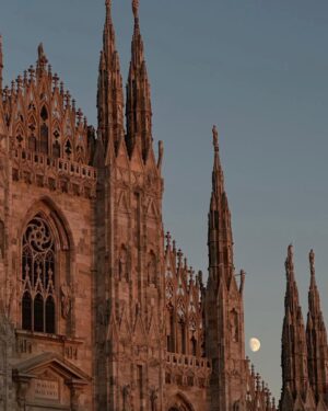 Federica Lucaferri Instagram - Ciao Milano, mi manchi. 
A presto, spero. 

❣️