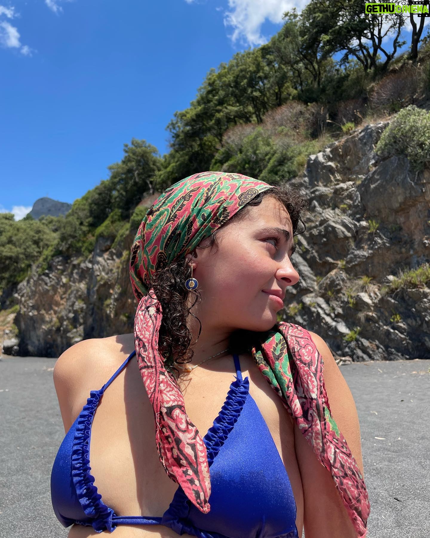 Federica Torchetti - 0.9K Likes - Blue is the warmest colour 💙
