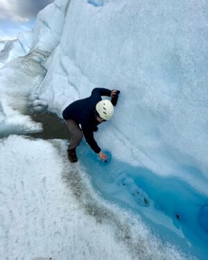 Federico Olivera Instagram - ❄️💙
@hieloyaventura 
@hotelkostenaike 
@elcalafatetierradeglaciares 

#patagoniaargentina