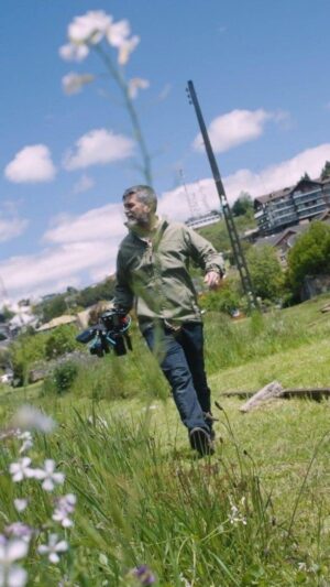 Felipe Braun Instagram - #soundon Para que nunca dejemos de asombrarnos 🙌
#SeeYouOutHere

Seguimos en ruta junto a @fjallravenchile 🎥🌿🏔
.
.
.
#fjallraven #magallanes #puntaarenas #drone #dronephotography #nature @serviciosganaderosnlg