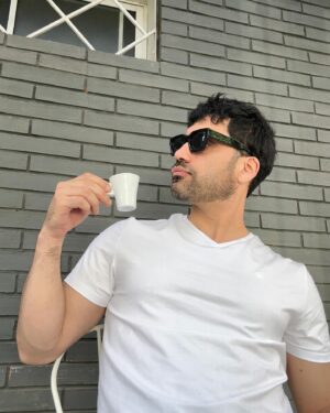Felipe Contreras Instagram - Pausa, un rico café y seguimos ☕️💫