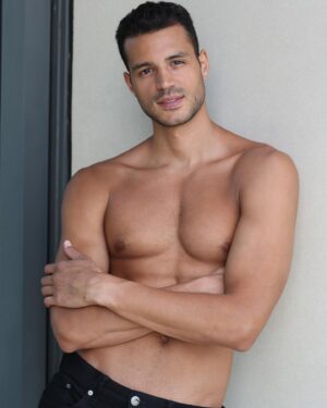 Felipe Gomes Instagram - New snaps by @kieferstudio 📸
.
.
.
.
#model #polaroid #malemodel #madeinbrazil #abs #fitness