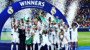 Felipe Reyes Instagram - Equipo de leyenda. Enhorabuena campeones!! #campeones🏆 #la14