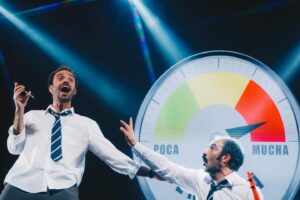 Felipe Rojas Instagram - La obra, los compañeros, el público. ♥️
Muchas gracias a todos los que han ido estas primeras funciones en Viña y Concepción. 
Mañana nos vamos a Talca. Ya estaremos en más ciudades y también en Santiago. Nos vemos! ✊🏽
📸 @piagarridovaillant