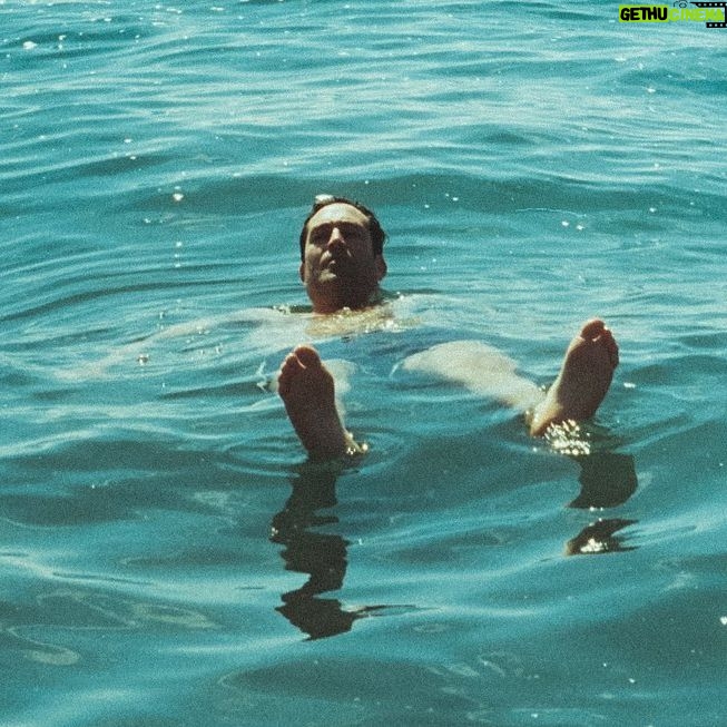 Felipe Rojas - 2.2K Likes - Análogas
#35mm