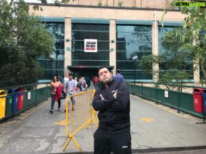 Felipe Torres Instagram - DIA RUIM?! 
A terça da derrota foi criada para promover meus dias de bosta.
Hoje é quinta, mas é dia de #tbt , então fiz esse favorzinho pra massa de cuquinha fundida das redes sociais e toda WEB (rede mundial de computadores), vulga internet, se ligarem que devemos glorificar tb nossos dias de m€rd@.
Isso é terapêutico! 
#tbt❤️ #terçadaderrota #quintadaderrota