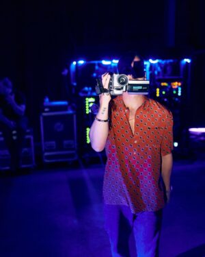 Felix Lobrecht Instagram - Anfang Juni kommen die Tickets für die #ALLYOUCANEAT Arenatour im Herbst. Bock?

📸 by: @hallomarvin